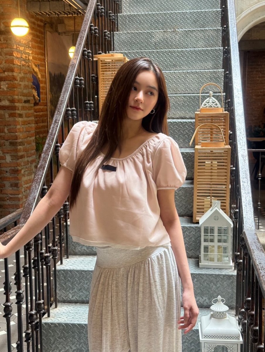 humanidie's tweet photo. shes so soft pink baby girl😋 https://t.co/zte66BThKw