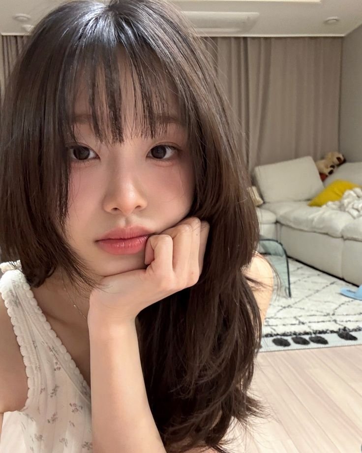Dreamcorefk's tweet photo. 🪷; Esta linda señorita está en busca de amistades parlanchinas, su dm anda vacío así que denle amiguitos por favor. ☝🏻 https://t.co/VoMuDI2WwL