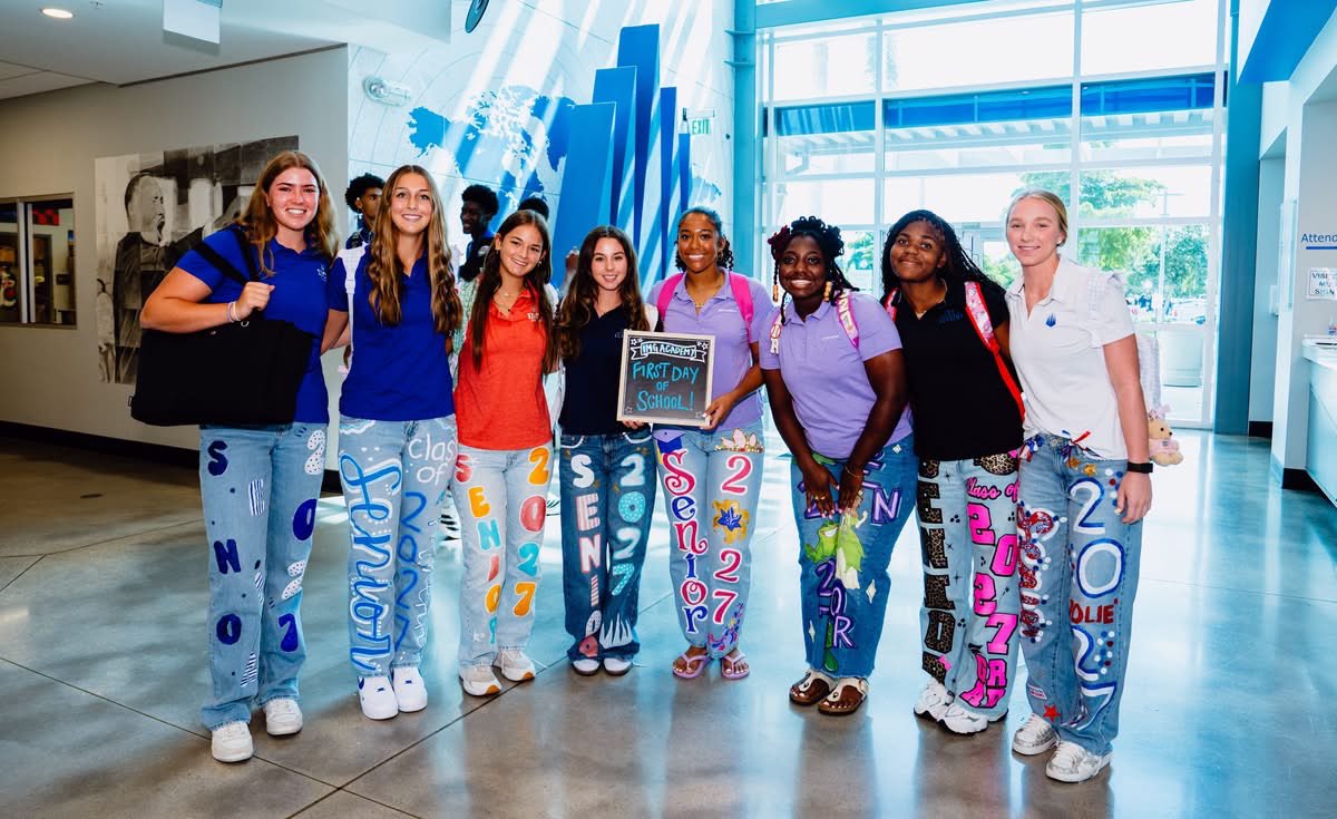 jaylasantana23's tweet photo. Blessed to be back with my softball teammates/classmates, coaches and trainers at @IMGAcademy @IMGASoftball @joey1ye @CoachAHayes #senior #Ascenders #classof2027 #lastfirstday #img https://t.co/7Amz51gr0V