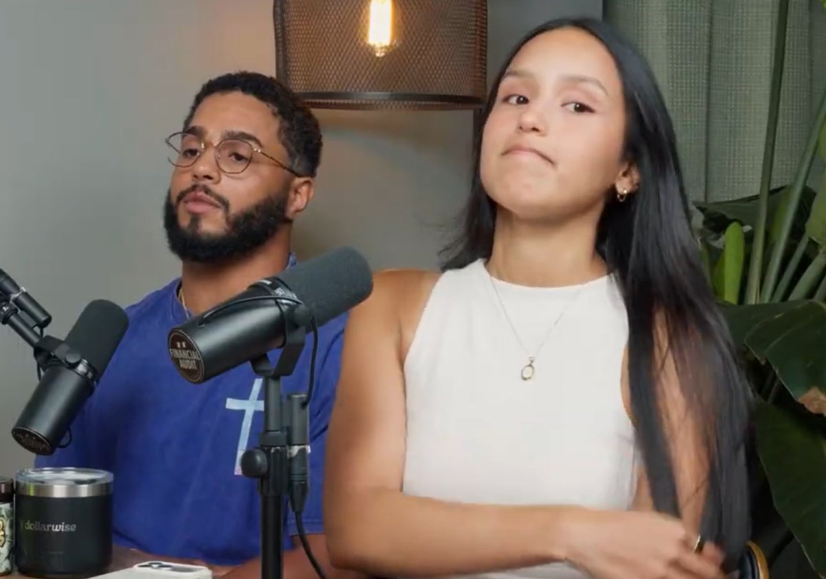 ReasonableMark's tweet photo. Black jew wearing 2 crosses and his abusive Mexican fiancé say that their Latina/black/jewish daughter is the “MOST American baby”… Thoughts? https://t.co/Sl29n4NLSA