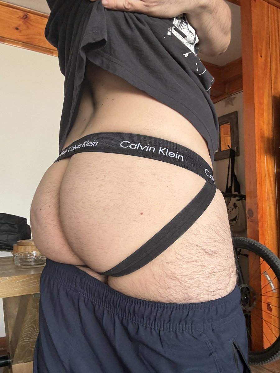 subbottompasivo's tweet photo. Showing a bit of my 🍑 
What do you think? 

#gay #gayunderwear #jockstrap #Gay4Real https://t.co/UHayGZYflw