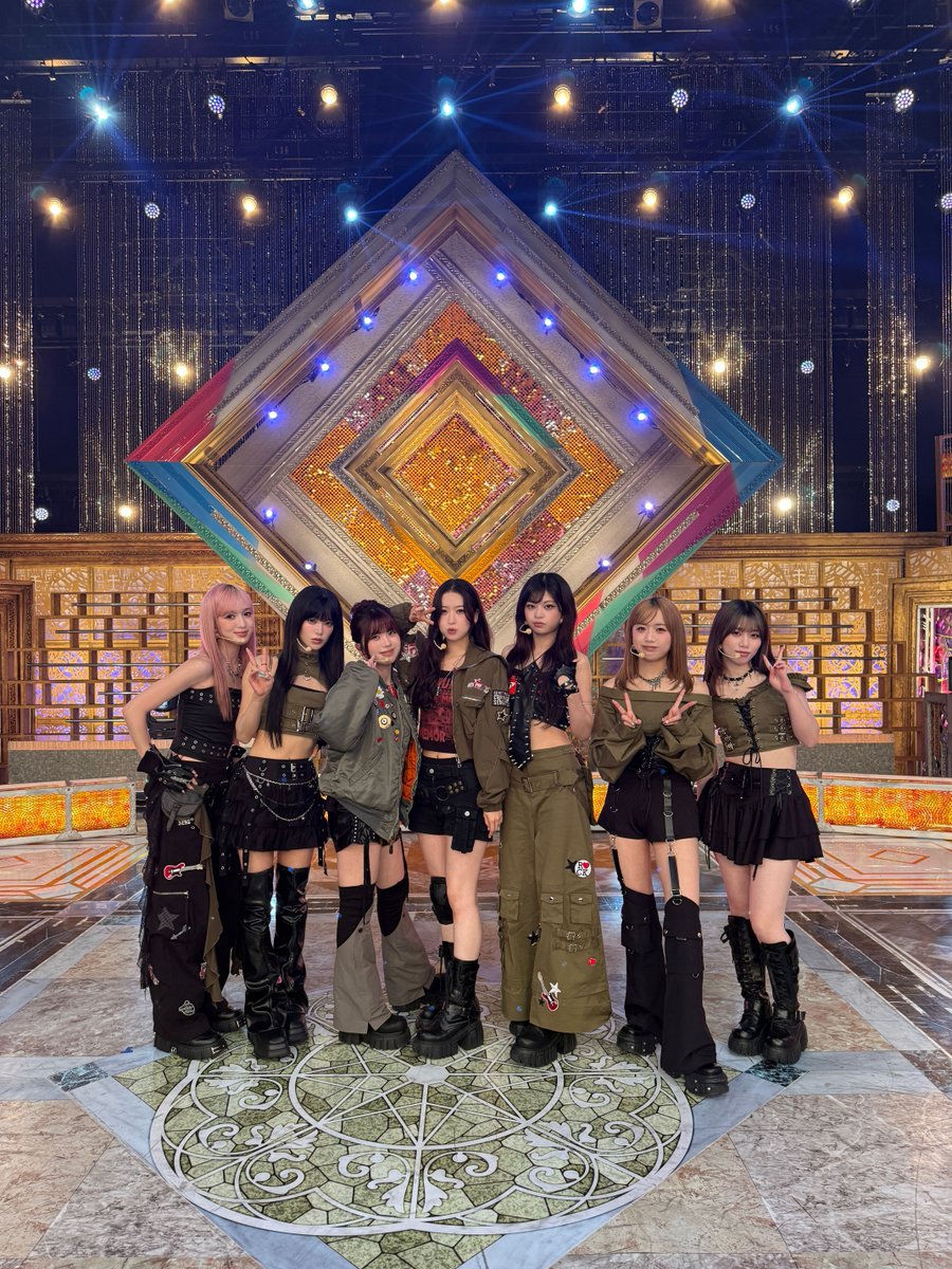 official__ME_I_'s tweet photo. 🫧 : #今日のミーアイ

20260824
@ テレビ東京「プレミアMelodiX!」

*˖ ⚘⚘ 花咲く道 ⚘⚘ ˖*
https://t.co/GjwIsaPPvm

#오늘의미아이 
#プレミアMelodiX
#ME_I #ミーアイ #미아이 https://t.co/Eu3dj1HINu
