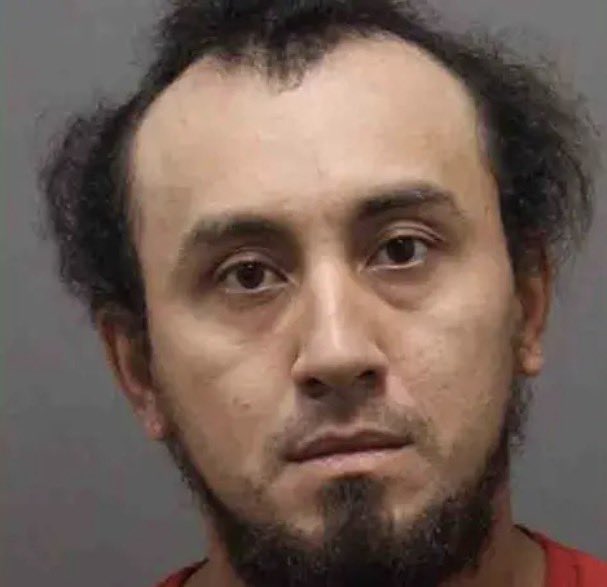 BillMelugin_'s tweet photo. BREAKING; DHS confirms to @FoxNews that a suspect arrested by police in Loudon County, VA on Thursday for selling fentanyl to students near a high school that had overdoses is a Salvadoran illegal alien who was caught and released at the Texas border during the Obama administration in 2016 and has had a deportation order since 2024.

Isaac Melendez-Carranza is charged with distributing fentanyl within 1,000 feet of a school and is being held without bond. Deputies found 100 fentanyl pills when they searched his home. 

The Loudon County Sheriff says investigators ID'd him as a dealer connected to overdoses of students at Park View High School in May 2026.

DHS says despite getting a deportation order in July 2024, the Biden admin DHS encountered him weeks later in VA in August 2024, but took no enforcement action against him. 

DHS statement to FOX 👇🏻