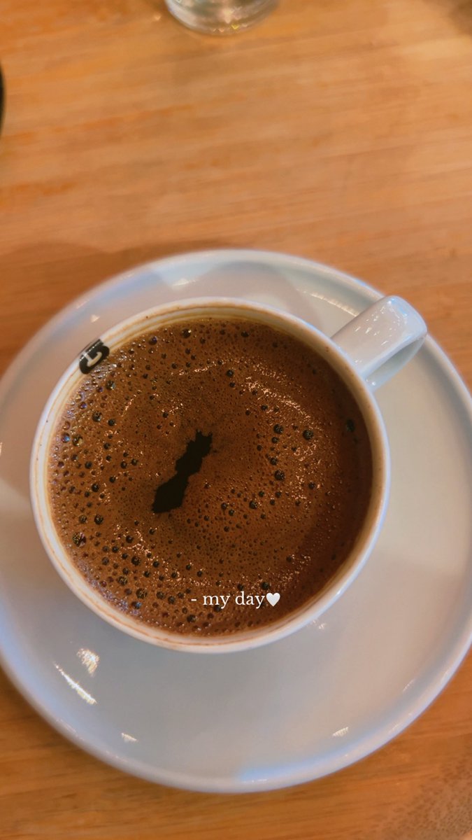 njood_wisdom's tweet photo. الفائض من مشاعر الإنسان في قلبه يذهب إلى ملامحه.* https://t.co/mBPNG91VGZ