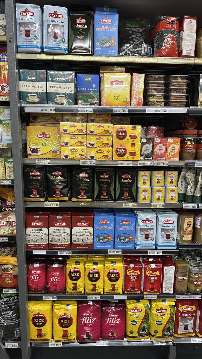 01Adana's tweet photo. Bir kahve tiryakisi olarak çay sevenlere soruyorum bu çayların hangisini tavsiye edersiniz. https://t.co/i55dUchNlW