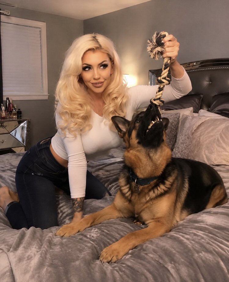 veepawss's tweet photo. Paws, cuddles, and good vibes 🐾💕 Come join  us, Link on my bio…
#Dogs #USA #AUSummits2026 https://t.co/hGI39mPNoV