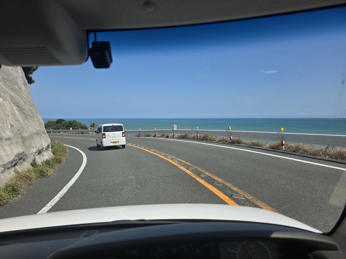 okpoda69's tweet photo. 海ー！！！！！ https://t.co/PgxH3Qnvcd