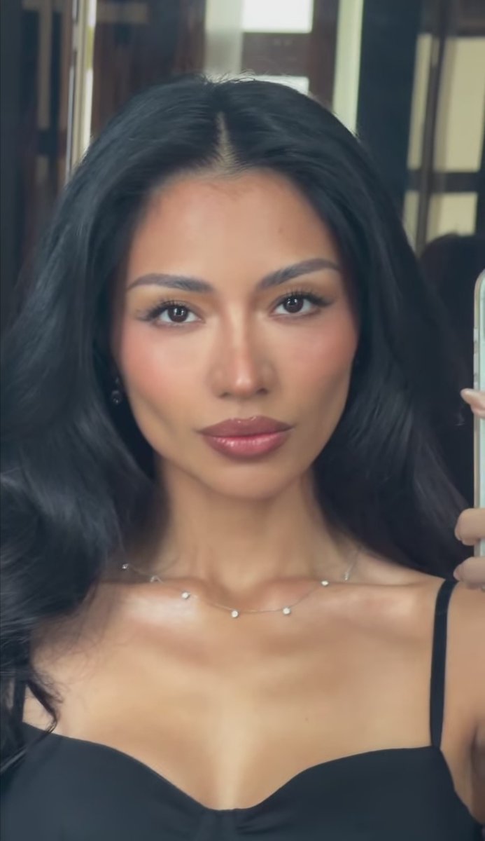 itsflottopss's tweet photo. Talaga ba SAMANTHA ALEXANDRA PANLILIO Tanghaling tapat pa talaga!!?? 🔥🔥 https://t.co/wjALUppopT
