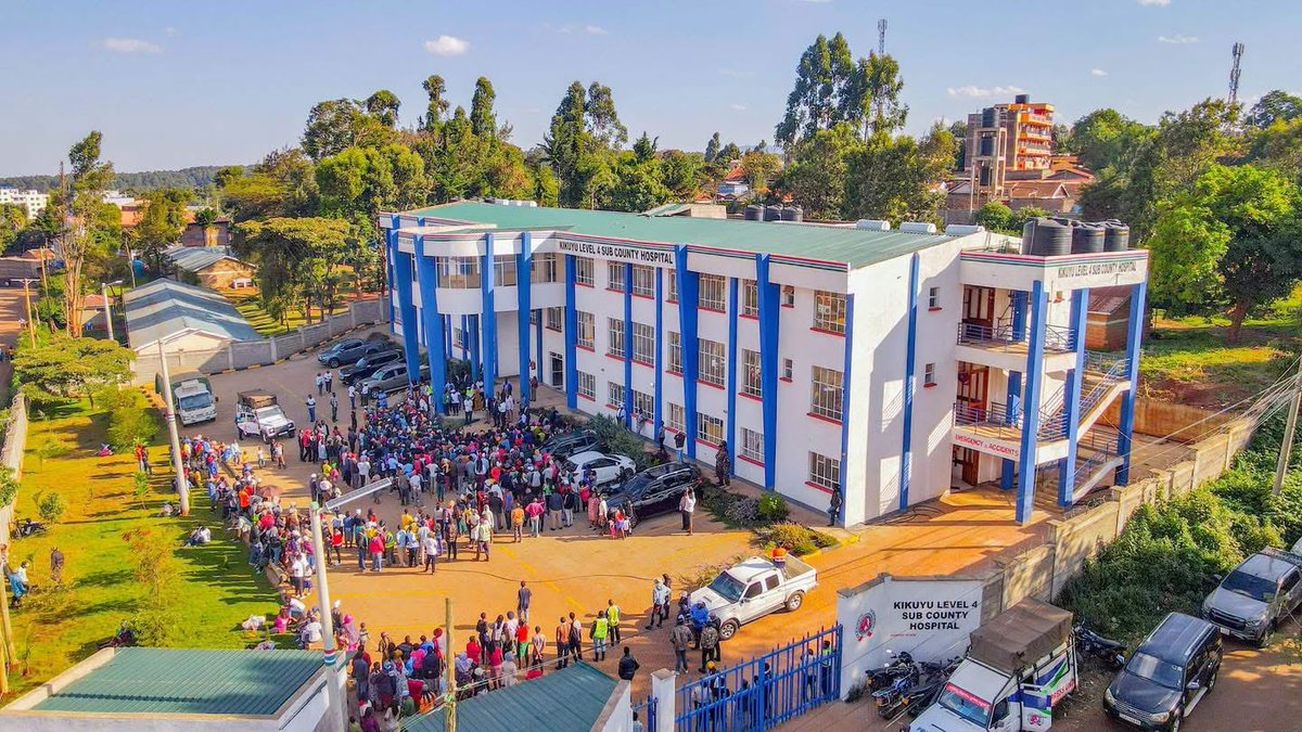 Kibet_bull's tweet photo. Gladys Wanga chose second county office while Wamatangi of Kiambu chose a level 4 hospital. Remember Wamatangi was recently raided by Ruto for being wantam. 

Lanes https://t.co/lqiLjTV3Zu