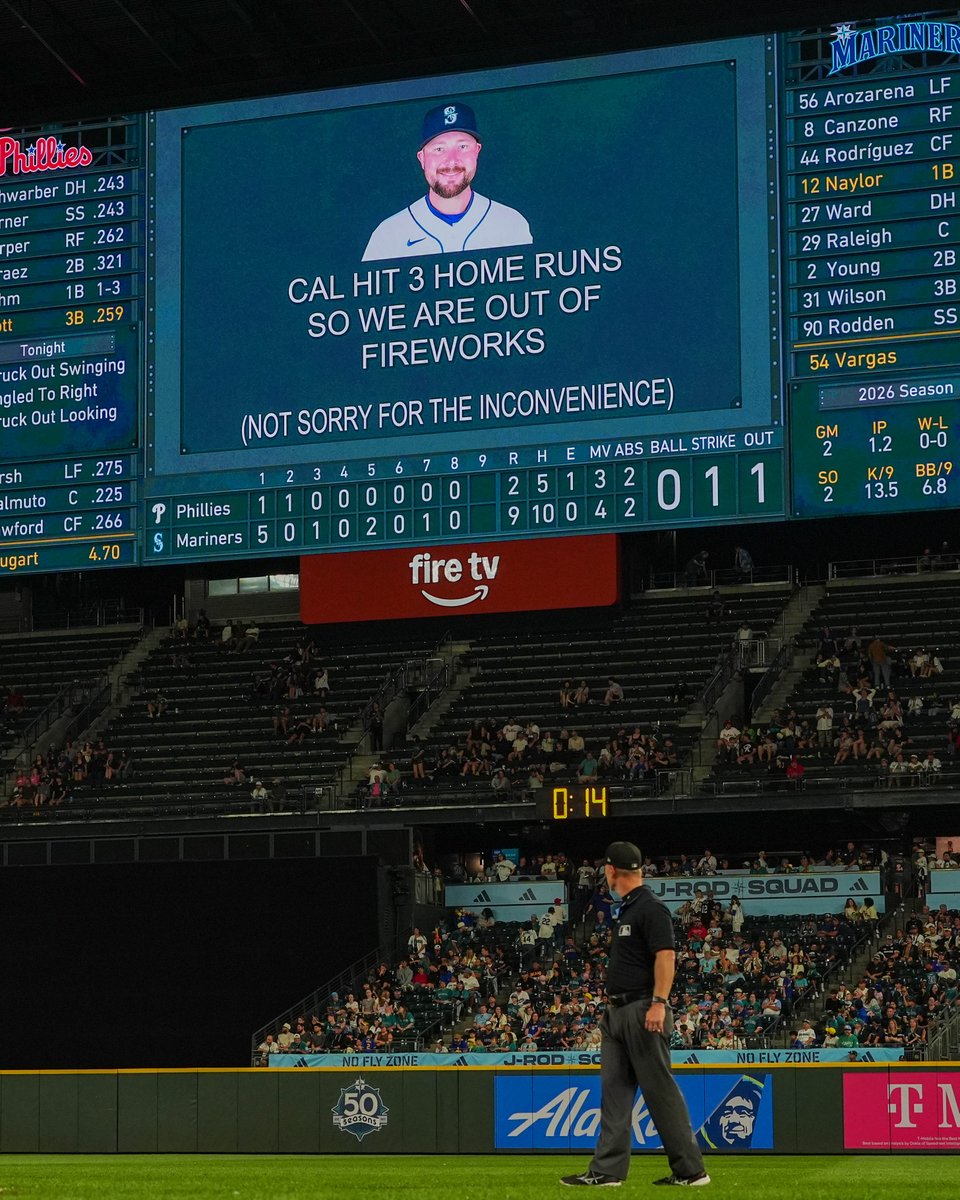 Mariners's tweet photo. Don’t make us tap the sign. https://t.co/tUsdUVk224