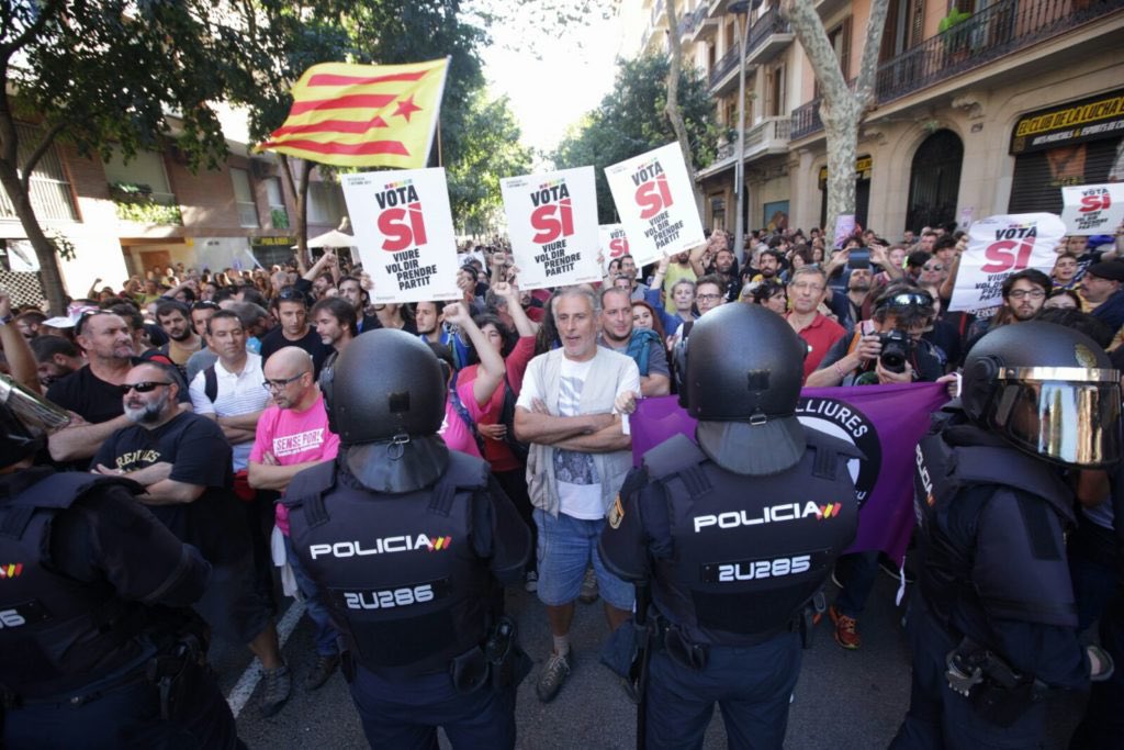 jordisalvia's tweet photo. @lopezbofill La teva indigència intel·lectual és un pou sense fons. La podridura de l'extrema dreta fa temps que t'ha fet metàstasi. Si algú en aquest país ha sostingut els embats de les forces d'ocupació, ha estat precisament aquesta força política... Tenim memòria! https://t.co/M9GK8ZfpXD