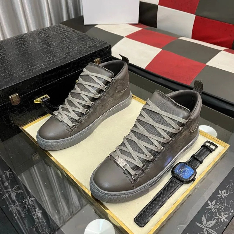 Marktz6j's tweet photo. In Stock 2026 Hot-selling Brand Shoes For Men And Women, Thick-soled Height-increasing Versatile Casual Trendy
New to Voghion? Download the App &amp; Get €99 in Coupons!

https://t.co/Dff8oe9rHv https://t.co/TKbdjJSIXx