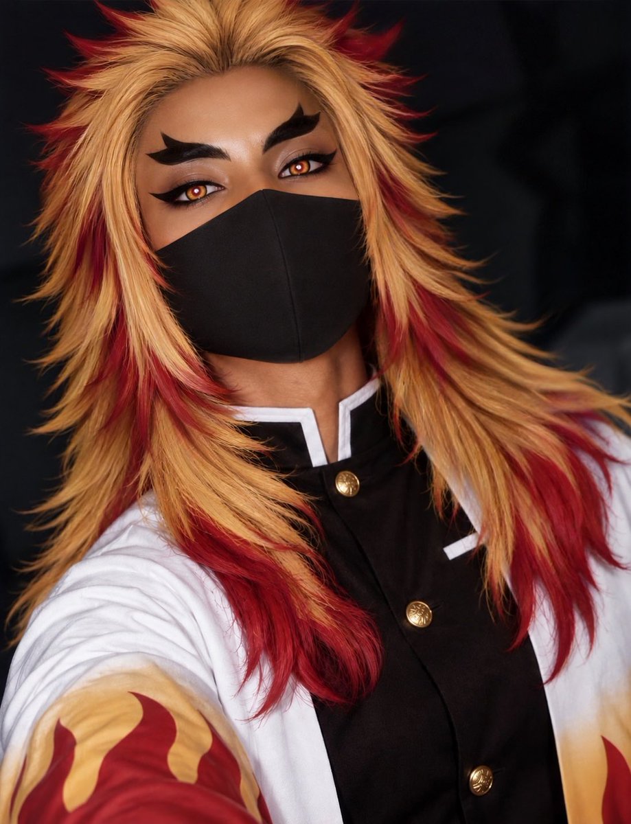 viridrawz's tweet photo. My Kyojuro Rengoku cosplay 🔥 https://t.co/I2HUx3gqjA