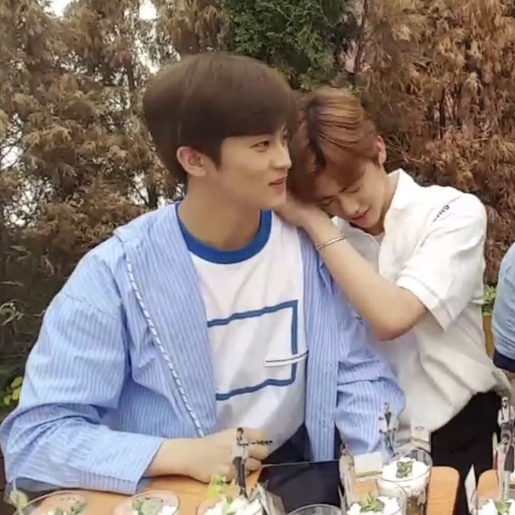 pppraepraew's tweet photo. ฝุ่นกระบองเพชรเข้าตาㅠㅠㅠㅠㅠㅠㅠㅠ https://t.co/mRp0ohrZEA