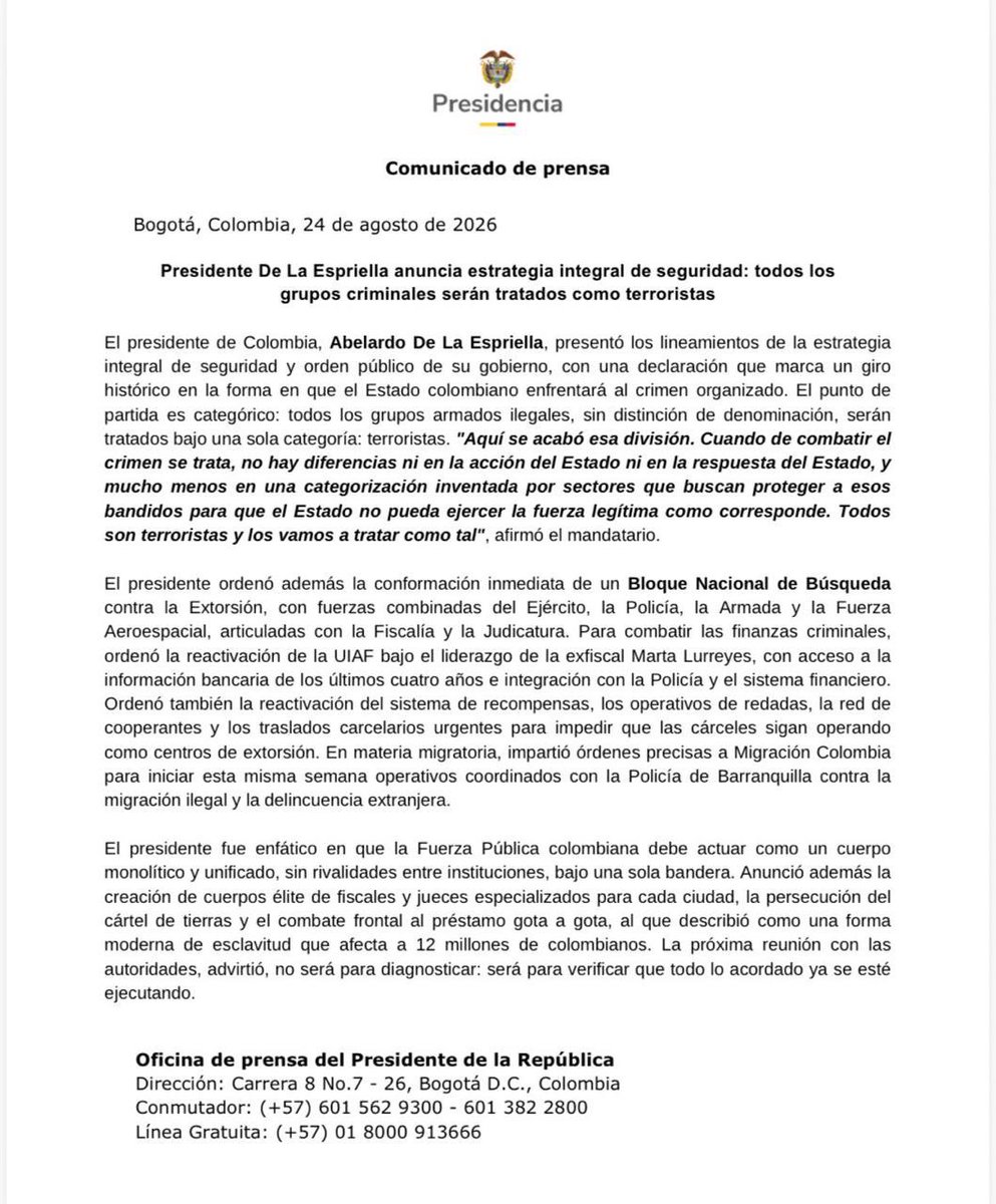 simonmolinag's tweet photo. Se acabó la fracasada paz total de Petro. 

Por fin un presidente que no les tiene miedo a los bandidos.
@ABDELAESPRIELLA acaba de acabar con esa ridícula división. Todos son TERRORISTAS. Se acabó la fiesta de los que protegían a los criminales con la falsa Paz Total.
Ordenó el Bloque Nacional de Búsqueda, reactivó la UIAF, las recompensas, los traslados y el combate frontal al gota a gota. Eso es lo que Colombia estaba esperando.

Esto es exactamente por lo que millones de colombianos lo elegimos.