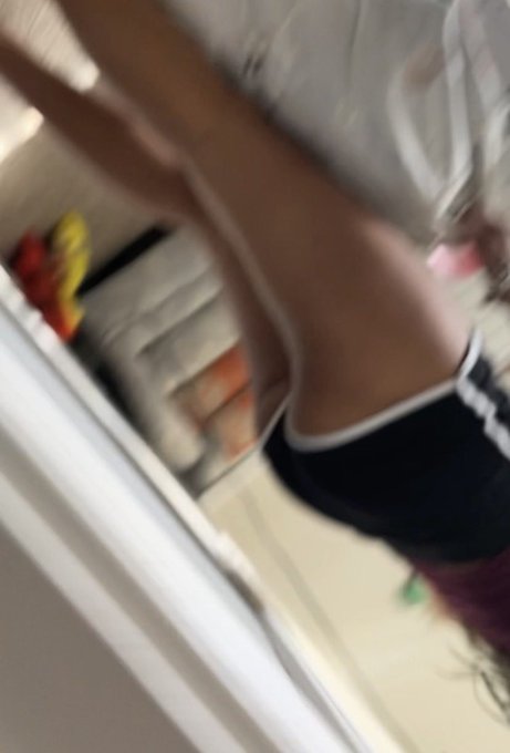 9w2iko's tweet photo. FULL VIDEO IN BIO  😈💦 #candid #candids #creepshot #teenagee #nolimits https://t.co/TyeJ7iDc7W