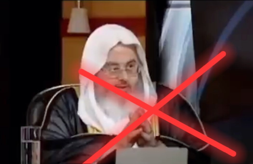 KJsalafia's tweet photo. 🟥 تنبيه وتحذير

موقع #سؤال_وجواب وغيره من المواقع التي يديرها المنجد محمد بن صالح المنجد هذا الرجل قطبي سروري يثني على سيد قطب وغيره من الحركيين الإخوانيين وله ثناء على التكفيريين في جبهة النصرة سابقاً وتأييده وثناؤه على محمد مرسي وغيره من الإخوان المجرمين المفسدين في بلاد رب العالمين.

وهذا الموقع كغيره من المواقع التي تنتحل أنها على منهج السلف الصالح وهي في الحقيقة فيها نقولات عن أهل العلم ولكن حال #السرورية_والقطبية الذي يتلبسون بالسنة وأهلها فالظاهر سني والباطن إخواني فيدسون السم في العسل ويستخدمون كلام أهل العلم في غير موضعه ويقتصونه على أنهم قالوا كذا وعند الرجوع إلى كلام العلماء تحد أن المقصود غير ماذكر في الموقع والموضوع الذي جعلوه عنوان لما أرادوه.

⚠️ وعليه فليحذر المسلم من هذا الموقع ومن صاحبه فهو سوري إخواني يثني على #الإخوان_المسلمين والتكفيريين وغيرهم
وهو من أخطرهم خبثا حيث يخفي باطنه الإخواني ولا يظهر ذلك ولكن أبى الله إلا أن يظهر ذلك على فلتات لسانه.

وهذه هي السرورية والقطبية لمن لم يعرفها الظاهر سني والباطن وعند الجلسات والفرص يعلنون عن إخوانيتهم المقيتة