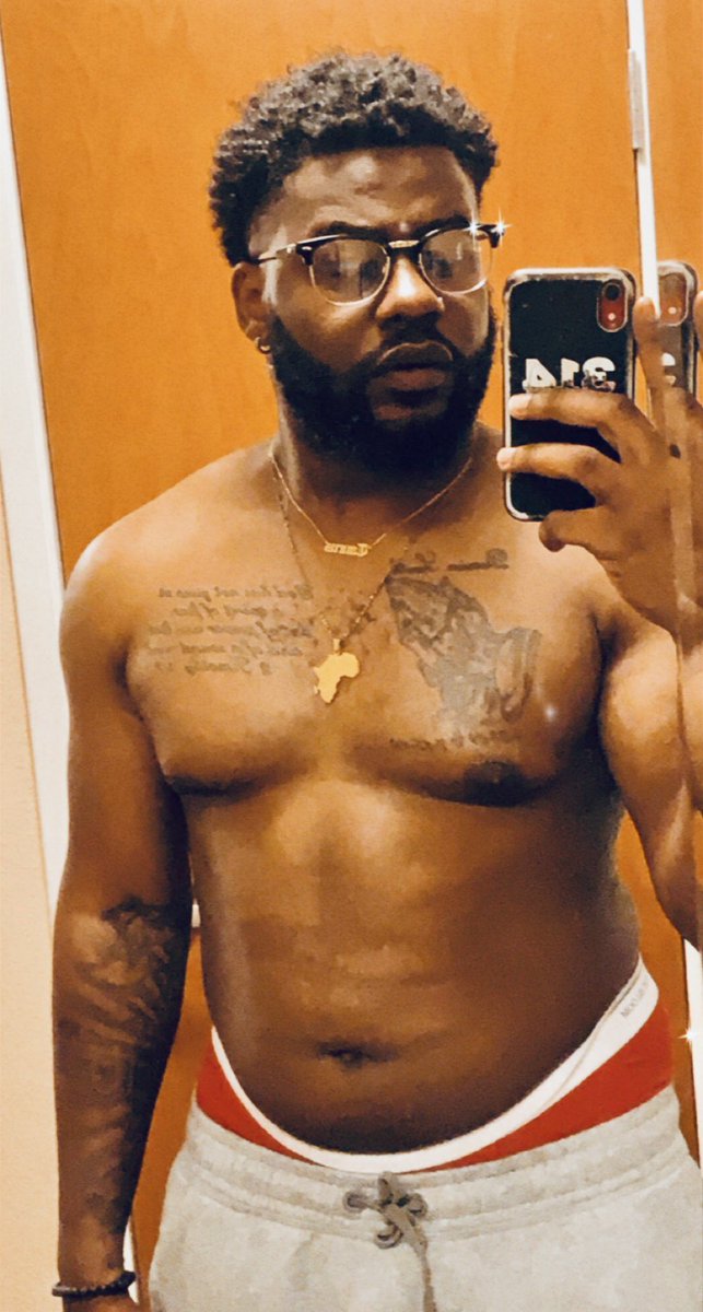Prodikal_son's tweet photo. Big Daddy ✨🥷🏾 https://t.co/fodj5Fjkkt