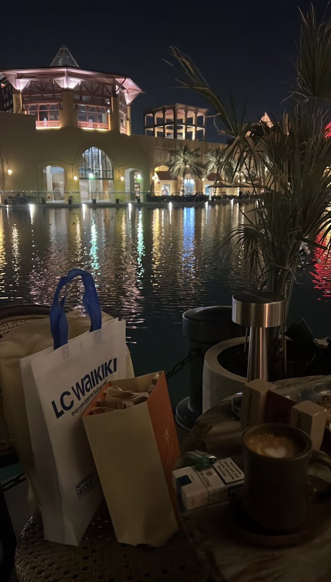 mzax55's tweet photo. لقيت الليالي في مجيك ، وشوفك غير
مثل ضحكتك حلوه ، وغماازتك الحلوه ؛) https://t.co/UILT7bwZUe