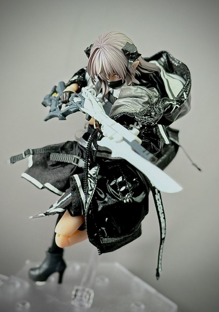 courauCHI's tweet photo. 新ver！「🗡️ 海燕軍槍.EBR」登場✨

海燕――星の海を越え、標的を射抜く。

#HASUKI  #狐デザイン #メガミデバイス https://t.co/2fkbNhzwsu