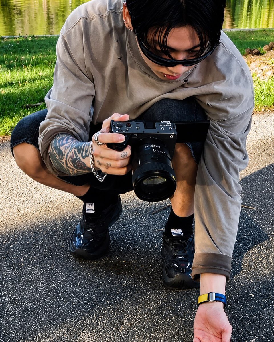 JEONKH_'s tweet photo. Photographer Jeon Jungkook https://t.co/zRcKCFhsjd
