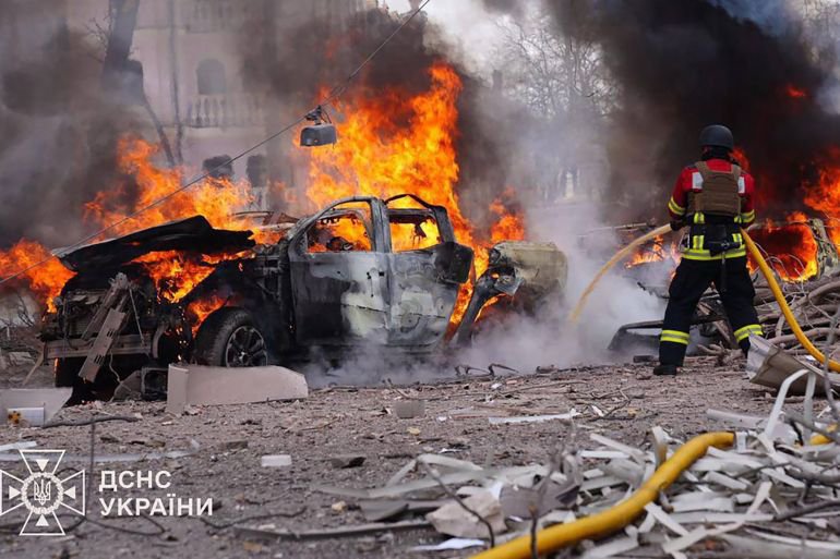paulJ511209's tweet photo. @mfa_russia @mfa_russia #Stop #Bombing @Ukraine @ZelenskyyUa #Or #Gods ๐ฅ#On #Putin https://t.co/yD7rsrdjOe