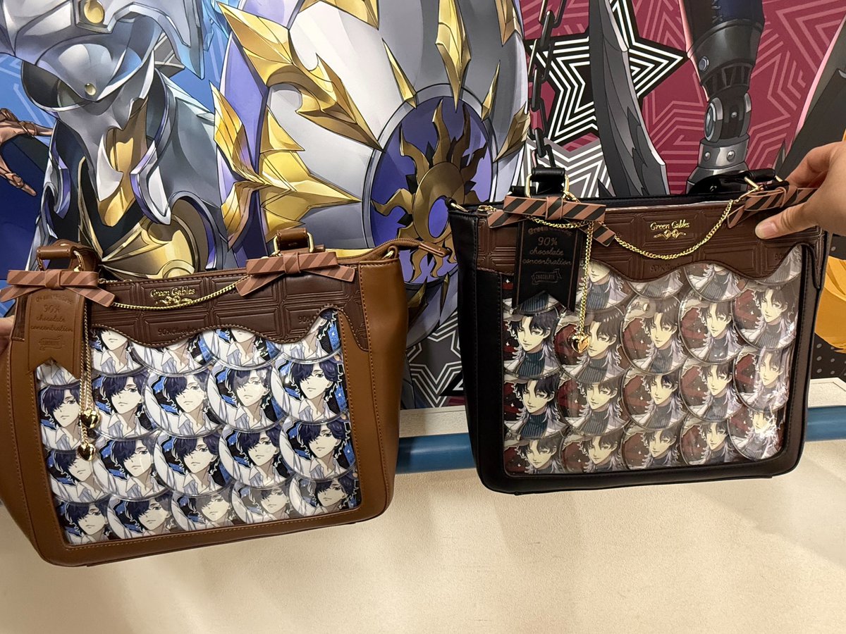 whoru_h2o's tweet photo. p5xの推しで痛バ作った https://t.co/ck8RYYJHfp