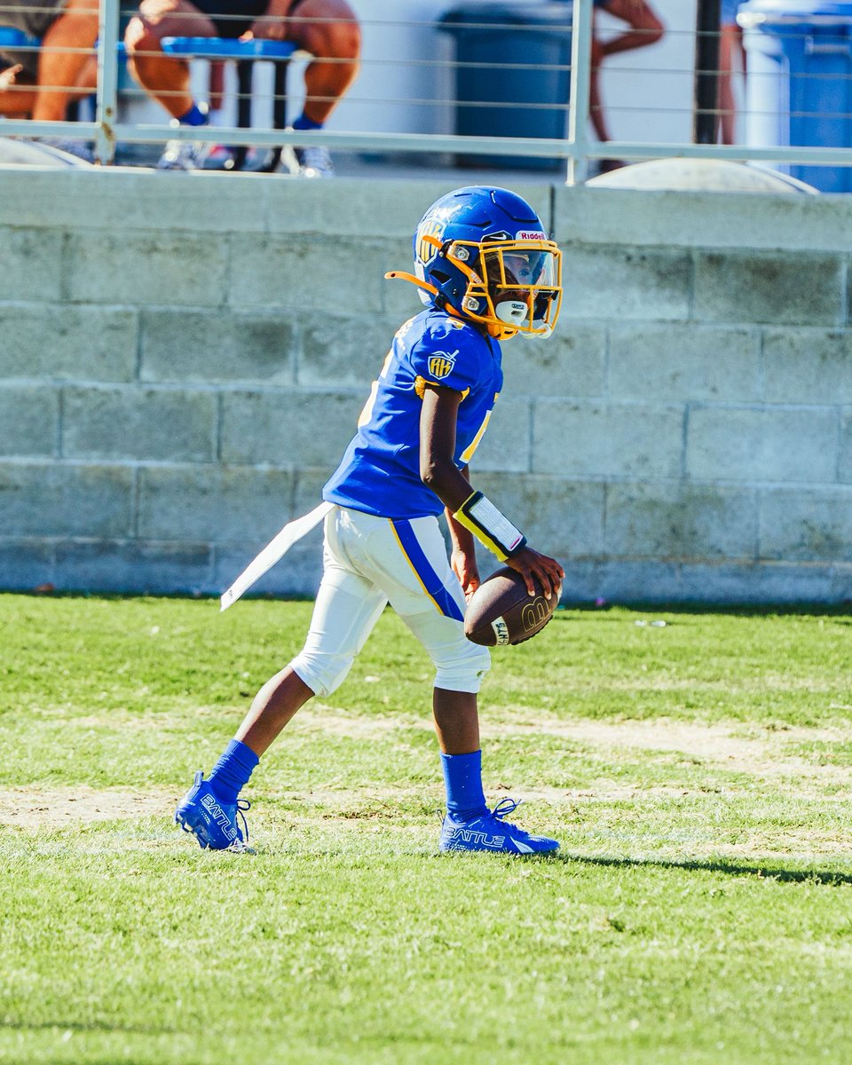 BrandonYounger's tweet photo. My wife and I told our son we’d allow him to play tackle once he turned 10. In his first game he scored the game winning touchdown and conversion. Proud dad⚔️ https://t.co/WvyxF88fVw