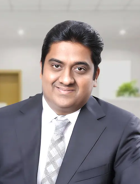 thebigbulldeals's tweet photo. #Lalithaa Jewellery Mart Ltd. 

Mukul Agrawal Backed Lalithaa Jewellery makes strong debut yesterday. 

QIBs Subscription was 153.80 times. QIBs May show their interest now from secondary market. 

About Lalithaa Jewellery Mart

Lalithaa Jewellery Mart is a jewellery retail company with a strong regional presence across  South India, catering primarily to the mass and value-conscious customer  segment. Incorporated in November 1985, the company offers a diverse  range of gold, silver, diamond, precious and semi-precious jewellery,  with a focus on quality, craftsmanship and original designs. The company  has established strong brand acceptance in Tier II and Tier III cities  across southern India. Shivani Nyati, Head of Wealth at Swastika Investmart, noted that the company remains attractively valued compared with organized peers like Kalyan Jewellers and Titan, while its ROE of over 41% indicates strong capital efficiency

Solid Investors List.

▪︎ Sanshi Fund 1 (Mukul Agrawal)
▪︎ Goldman Sachs Bank ODI
▪︎ ICICI Prudential MF
▪︎ Bandhan MF
▪︎ Morgan Stanley India
▪︎ Varanium Dynamic
▪︎ Cognizant Capital
▪︎ Kotak Mahindra Life Insurance
▪︎ Bajaj Life Insurance
▪︎ Lords Fund
▪︎ Samco MF
▪︎ Bank of India MF
▪︎ Alpha Alternatives
▪︎ LC Pharos Fund