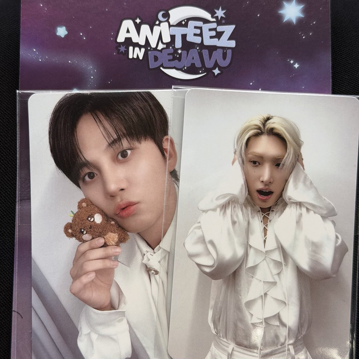 sllvva7's tweet photo. 에이티즈 애니티즈 팝업 포카

저 :게임 이벤트 포카 민기 종호

모두 성화로 교환 구합니다🥲🙇🏻‍♀️
ATEEZ ANITEEZ 미공포 포토카드 교환 https://t.co/pqYZWv7oxf