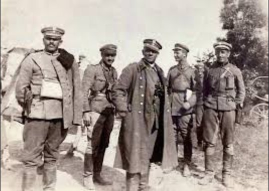 latiniano's tweet photo. 25 августа 1920 завершилось Варшавское сражение (известное также, как "Чудо на Висле"), закончившееся полным разгромом красной армии польской армией, частями УНР и общим поражением советской россии в советско-польской войне 1920

независимость Польши удалось отстоять.. https://t.co/oRrCufI8Qd