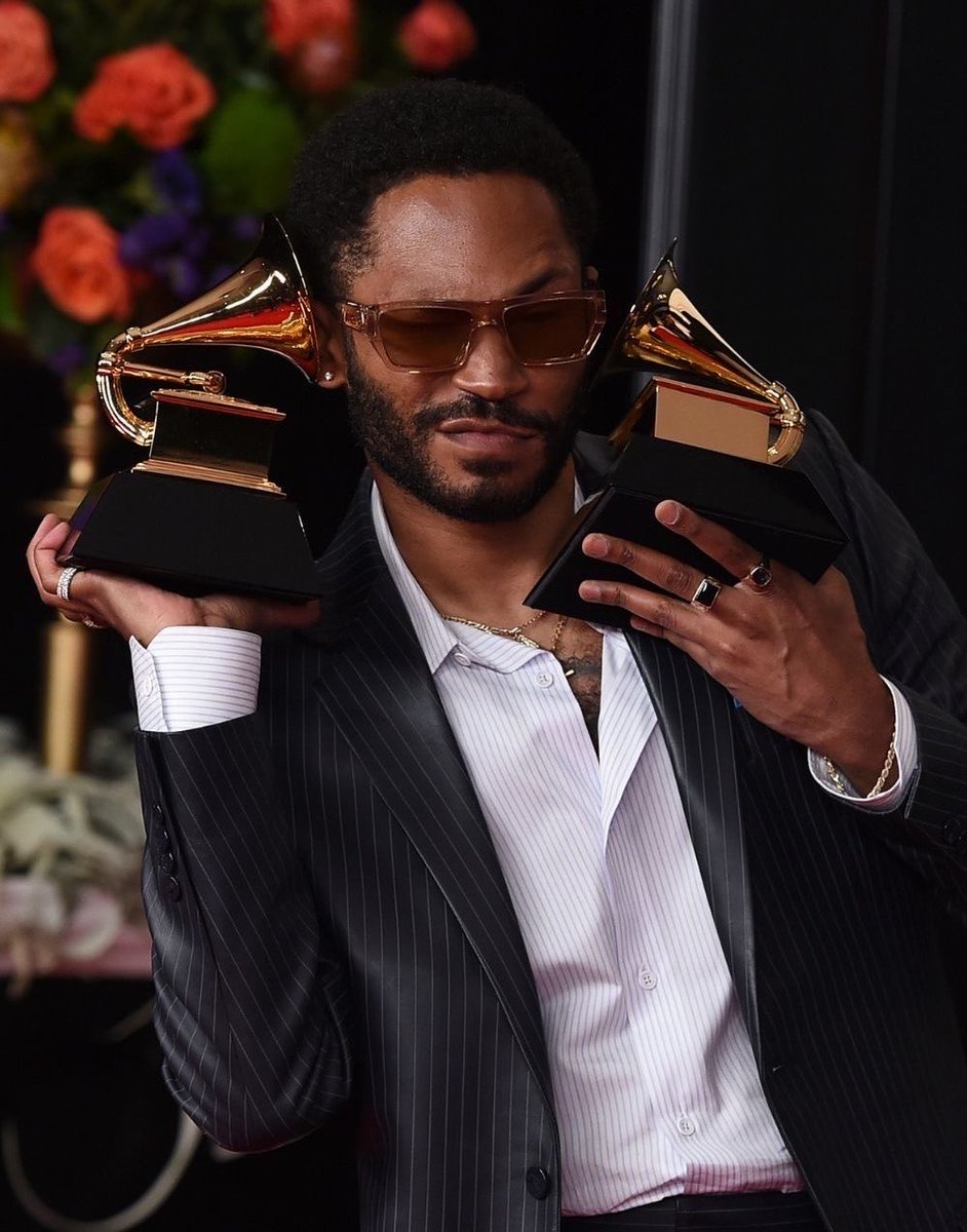 nfr_podcast's tweet photo. Happy birthday to KAYTRANADA 🎂

His STACKED Credits:
• Ye
• The Weeknd
• Don Toliver
• Rihanna
• Childish Gambino
• Freddie Gibbs
• PinkPantheress
• Dua Lipa
• Anderson .Paak
• Mobb Deep
• The Internet
• Kali Uchis
• JID
&amp; MANY MORE.

Underrated. https://t.co/rlqRbuC4pB