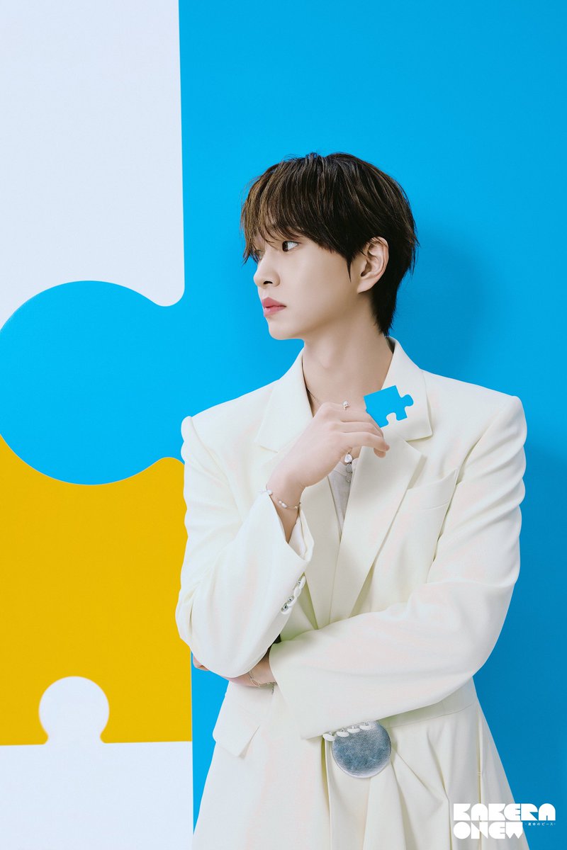 ONEW_JAPAN's tweet photo. ONEW Japan 4th Single 
『KAKERA -運命のピース-』

𝐂𝐨𝐧𝐜𝐞𝐩𝐭 𝐏𝐡𝐨𝐭𝐨 𝑵 𝒗𝒆𝒓. 🧩     

2026.09.16 (WED) 6PM
https://t.co/5RQjtHrn1c

#ONEW #オンユ #온유
#KAKERA_運命のピース
@ONEW_GRIFFIN 
@VictorMusic https://t.co/O7c0Ed3HKx