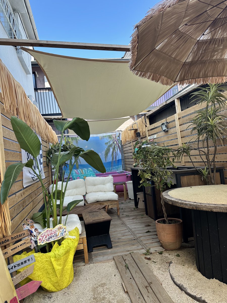 yu_kun0003's tweet photo. 今日の、リゾート🏝️のお掃除完了✅
プールも水換えしましたよん♪ https://t.co/4r8m8KEnOn
