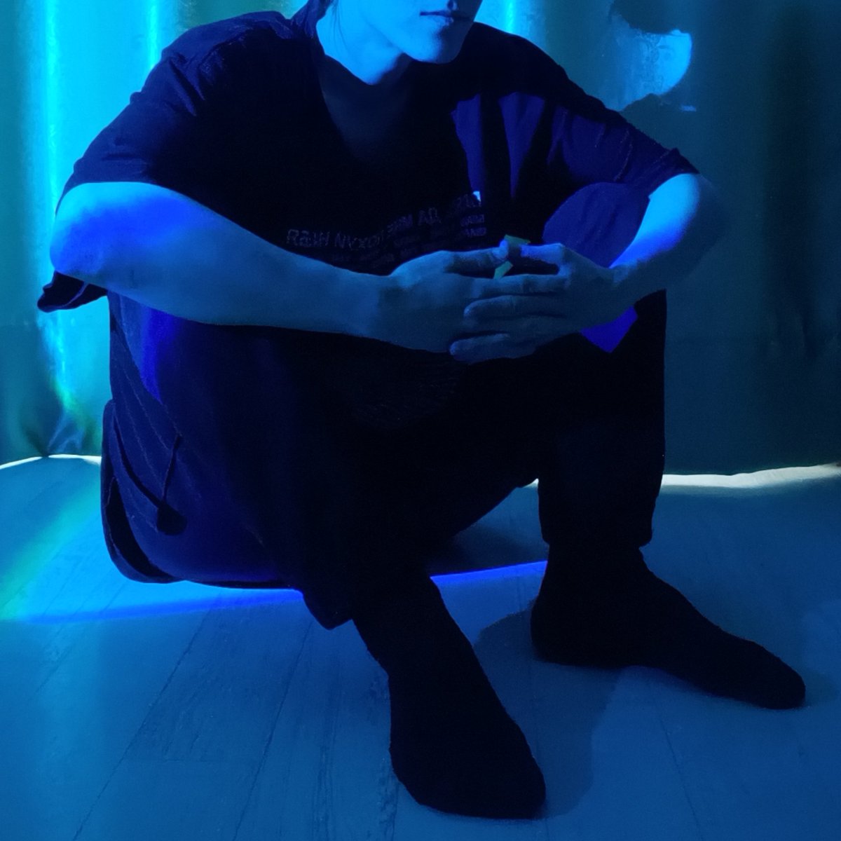 V1N0ViNo's tweet photo. 1) Вы никогда не увидите меня в бою вот так, никогда
2) Я всегда вот так https://t.co/iwKVacVYkr