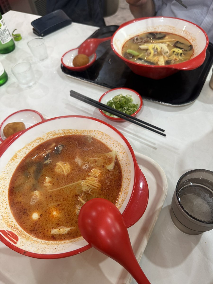 yualuvs2's tweet photo. 昨日はご飯連れてってくれてプレゼントもありがとう🩷
たくさんお話できて乾杯して楽しませてくれて、何よりいつもいっぱい褒めてくれるからテンションあげあげ⤴️だった🥹✨
またいこうねー^ ̳>𖥦< ̳^🌟 https://t.co/7h6t3BtFX5