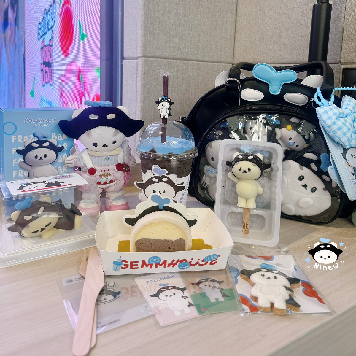 NNana_ninew's tweet photo. อุนยายมาหาซังแน้ววว 🐳🐻❄️
#GEMMHOUSE
#POLCASAN https://t.co/1QftA2etuE