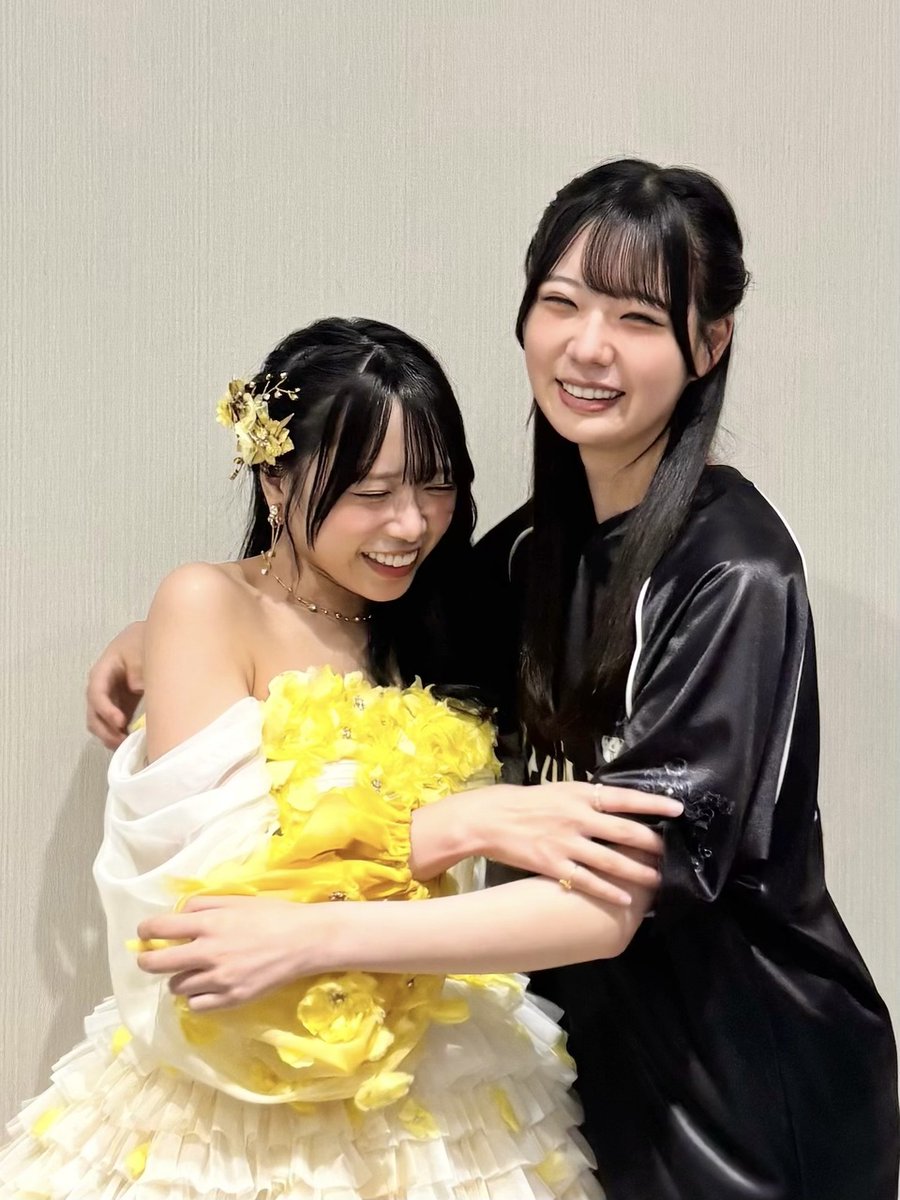 hinatazaka46's tweet photo. 【ブログ更新☀️ 坂井新奈】 大好きです https://t.co/ju2ajbwzI9 #日向坂46 #坂井新奈 https://t.co/9xRtiC4HSz