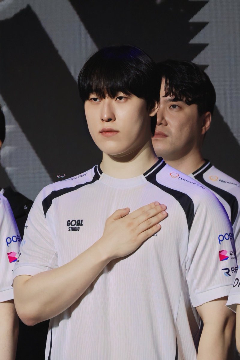 peachie1402's tweet photo. So proud to all of you 🥹🇰🇷 https://t.co/UMkpHLWnXE