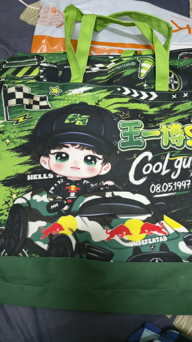 Maammam_90's tweet photo. ได้รับกระเป๋า​แล้ว​นะคะ น้องถึงหลายวันแล้วแต่พึ่งมีเวลาแกะ ของจริงใบใหญ่สีสวยคมชัดค่ะ🫶💚

@Maylybg1990 https://t.co/k4tg4LVs7f