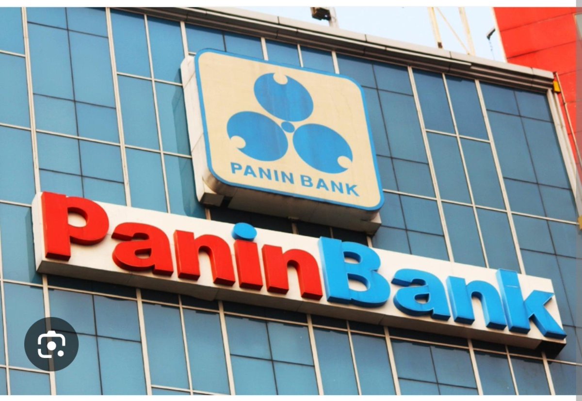 Hidupsebagai62's tweet photo. Bank Panin, 
Bank anti krisis :

- Bank anti krisis moneter: nasabahnya nggak ikut-ikutan rush
- Parkiran gampang: datang ke bank nggak perlu rebutan tempat
- Antrian cepat: karena nasabahnya nggak banyak
- Bank anti-phishing: sistemnya masih banyak yang manual
- Bank anti-hacker: hacker juga bingung mau meretas apanya 
- Transaksi digital minim: jadi nggak gampang impulsif belanja
- Mau ambil uang harus ke bank: otomatis jadi mikir 2x 
- QRIS nggak bisa dikit-dikit: tabungan jadi lebih awet
- Saldo aman bukan karena sistem canggih, tapi karena jarang disentuh 
- Internet banking minim: risiko lupa password juga minim
- Mobile banking terbatas: screen time finansial ikut berkurang 
- Bank sepi, rekening tenang, dompet selamat