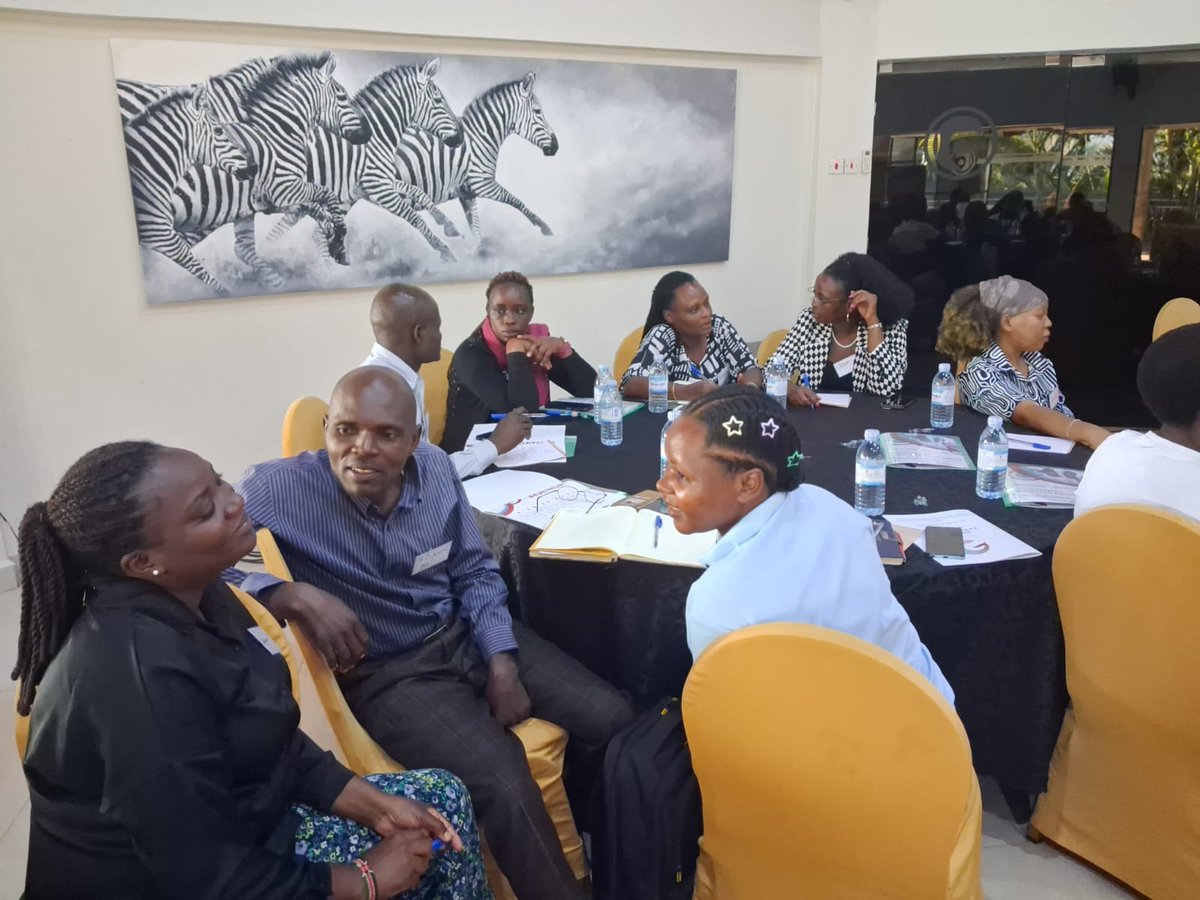kate_kiama's tweet photo. We're in 🇺🇬 this week
The Girl-Centered Advanced Certification training has officially opened bringing together practitioners from across our partner organizations for 3 days of deep, practical learning on girl-centered programming. @girlrising 
A thread on what's happening 👇 https://t.co/JcTlu3zJ1z