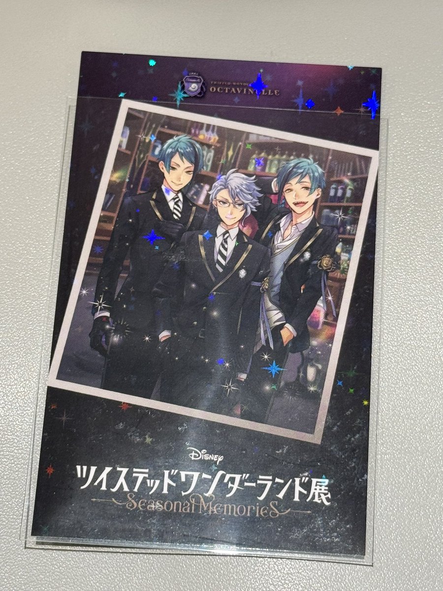 jj_aa_9's tweet photo. ツイステッドワンダーランド ツイステ展 交換 

譲･トレカ　カリム、イデア、ヴィル
缶バッジ　ケイト、アズール
入場特典　��クタヴィネル寮

求･ジャック、サバナクロー寮

本日中梅田で交換希望です。
まとめて交換出来る方優先です🙇‍♂️
DM、リプでお声かけお願いします🙇‍♂️ https://t.co/al1hfsuwCG