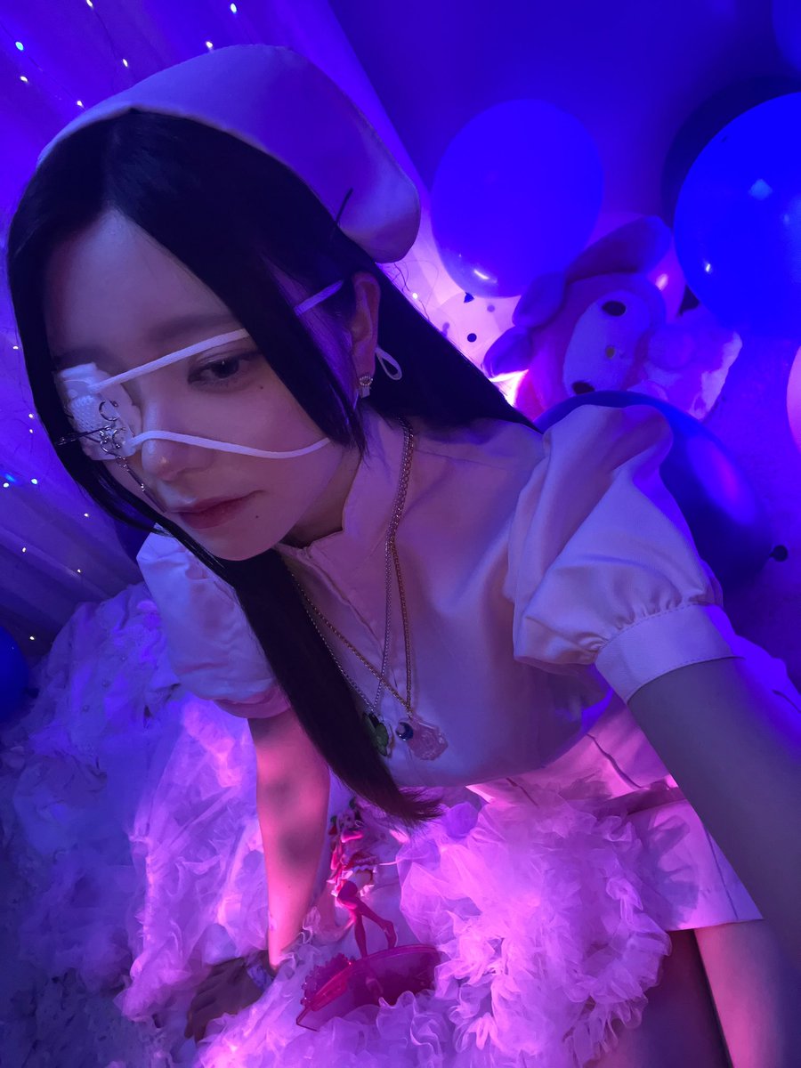 hina_terasaki_'s tweet photo. MV見た！？良くない！？
私の楽曲の世界観にここまで寄り添ってくださった相馬監督と撮影チームの方々には頭が上がりません🙏🏻
衣装は自分で考えました💡🩷
まだの人は絶対に見るなり🫵🏻もう見た人ももう一回見るなり🫵🏻🤍 https://t.co/j6CiMbKPAU