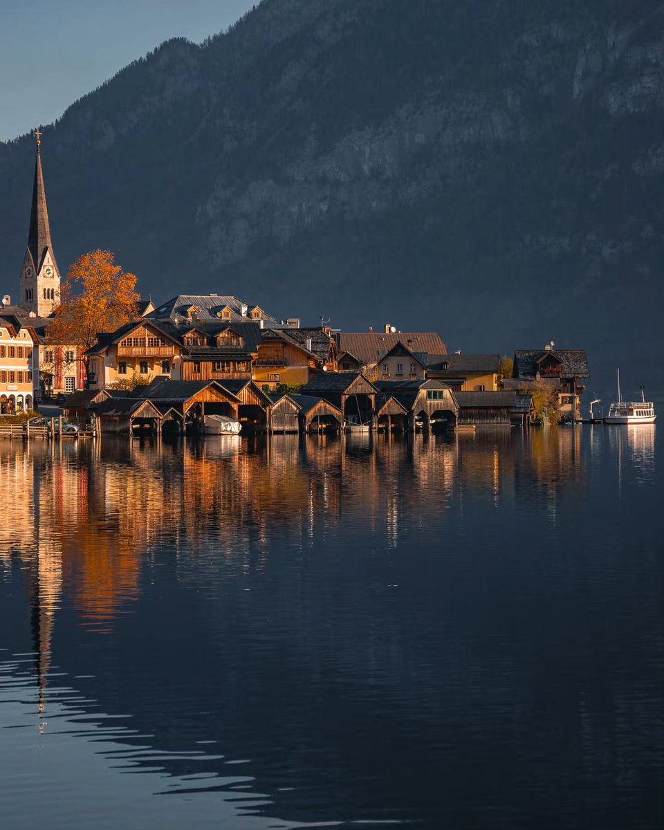 worldclick56's tweet photo. Reality was showing off that morning ✨🇦🇹 https://t.co/7OLrrt0N4M
