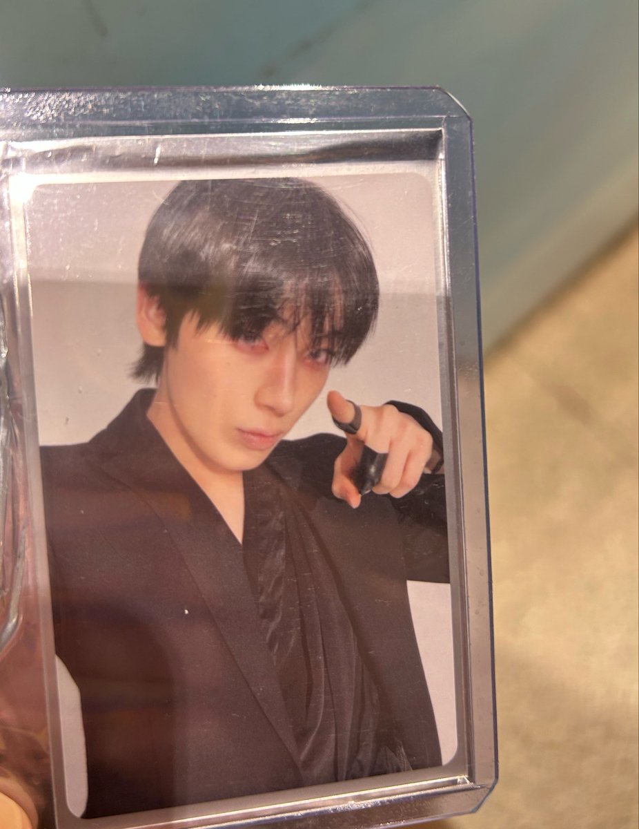 f_r1211's tweet photo. 【交換】ENHYPEN THE SIN:BLISS タワレコ HMV ロングサイン会 シリアル トレカ　ラキドロ

【譲】①タワレコ(ラキドロ)ソヌ
②タワレコ／HMV🥣

【求】タワレコ(ラキドロ)ソンフン、ジェイク

②の場合(🥣⇄ラキドロ)🥣複数枚提供可
本日渋谷〜池袋手渡しor郵送
リプ／DMにてお気軽にお声掛けください https://t.co/2biyhKi7Yf