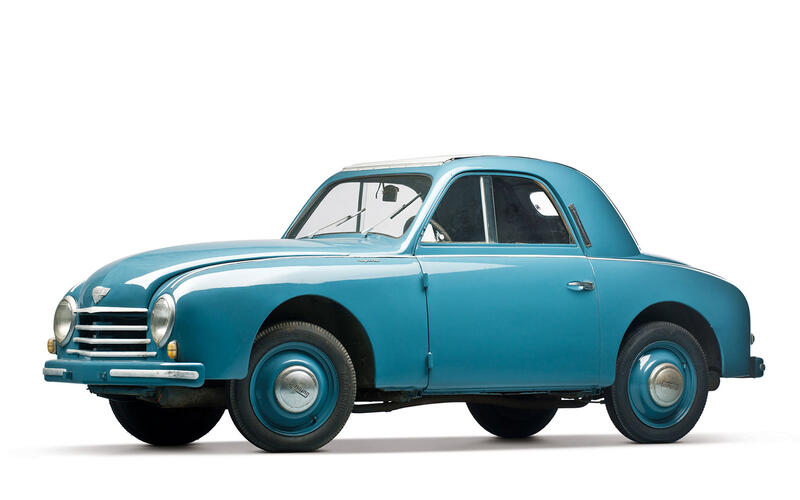 5NowXe's tweet photo. Gutbrod Superior (1926-1954)

Founded in 1926 as a motorcycle maker, #Gutbrod transitioned to small two-stroke cars like the Superior under Walter Gutbrod. 

The firm shut down in 1954, though an identically named company produced small 4WD farm vehicles from 1975 to 1990. https://t.co/txcLaO1kMw