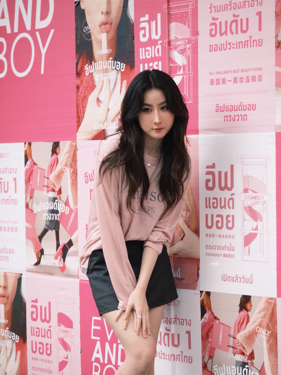milkydog0224's tweet photo. Happiness is to meet you and seeing you happy😁

APASRA EVEANDBOY SONGWAT
#EveAndBoyxYOKO https://t.co/jdKBTz5yfo