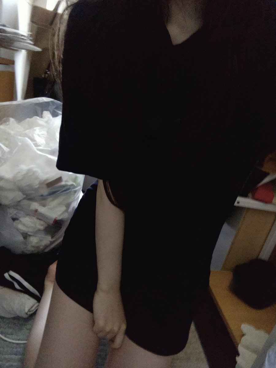 mz29453's tweet photo. 部屋が汚い私には恋人なんてできません https://t.co/ATcTtpjskt