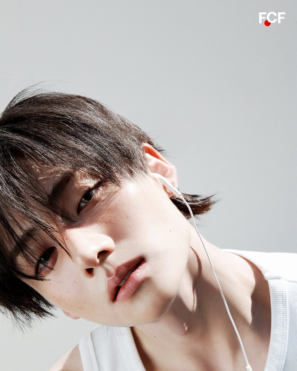 leeeeerosy's tweet photo. FCF 8월호 FROM PREY, TO PRAY #상원 https://t.co/mKpJ6w1CEy